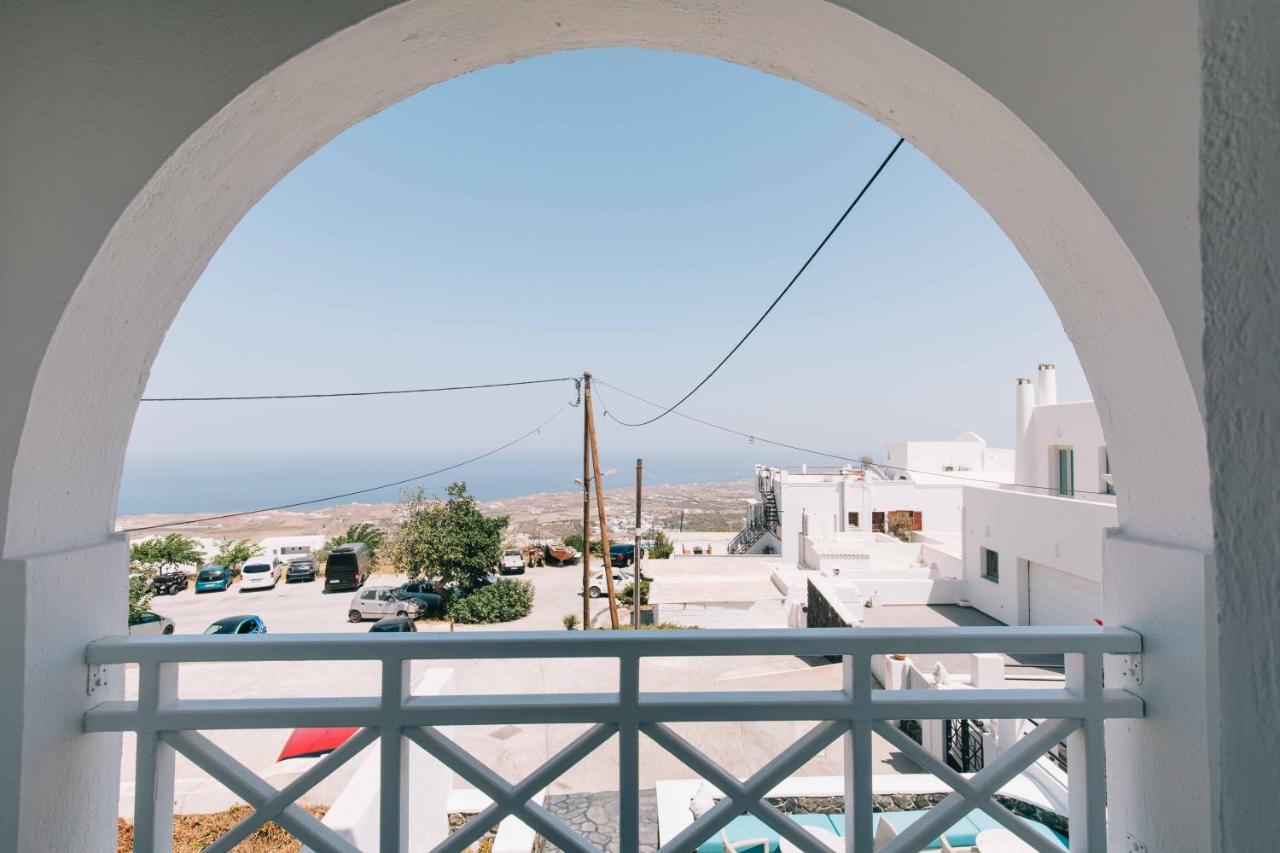Kafieris View Aparthotel Фиростефани Екстериор снимка