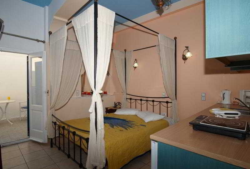 Kafieris View Aparthotel Фиростефани Екстериор снимка