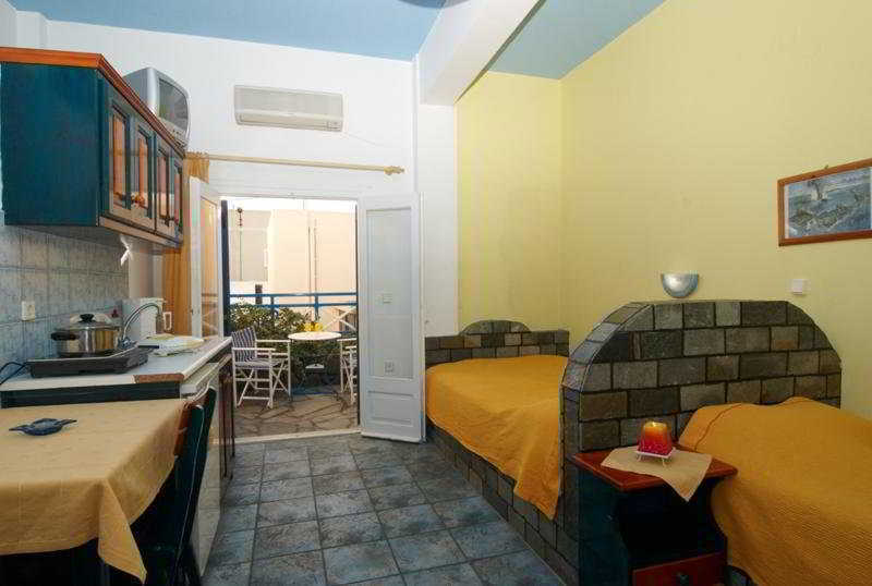 Kafieris View Aparthotel Фиростефани Екстериор снимка
